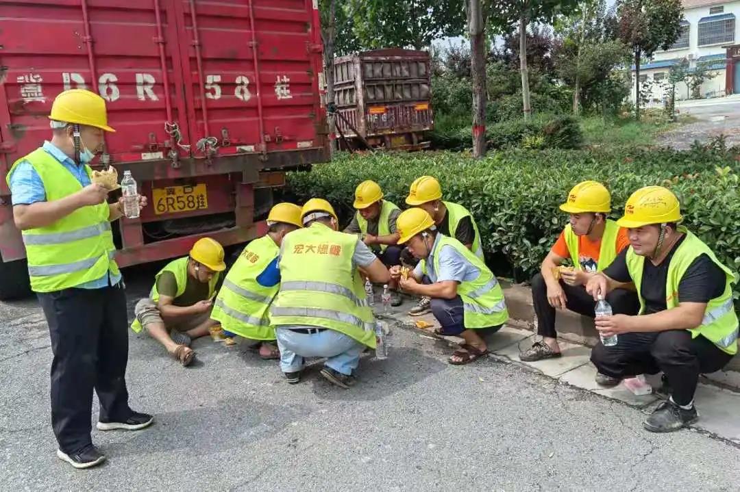 風(fēng)雨同舟｜搶險(xiǎn)救援衛(wèi)河決堤口，踐行宏大使命擔(dān)當(dāng)！