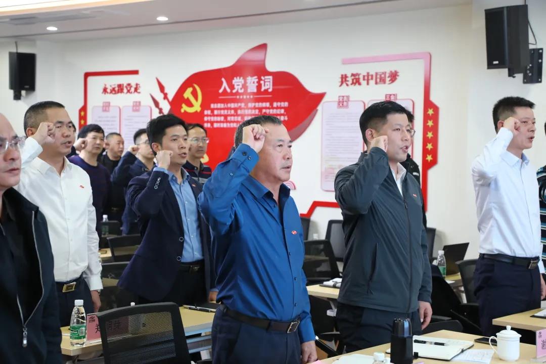 【樹牢安全理念，強化安全管理】—— 宏大爆破工程集團有限責(zé)任公司召開安全警示教育專題會